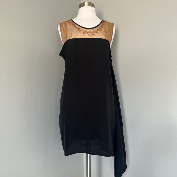 Liu Jo Dresses & Skirts - Liu Jo Black Lace detail Cocktail Boxy Flounce  Mini Flowy Dress Large
